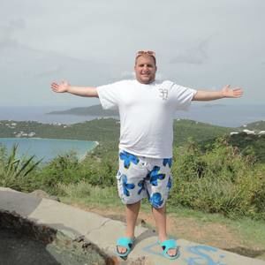 Meet your Posher, Thomas